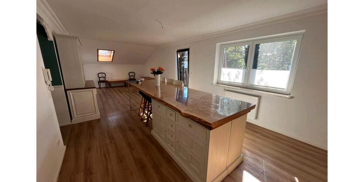 Etagenwohnung Eiselfing - 4 Zimmer, 112 m&sup2;, 1.410&euro; | Angebot:25224632