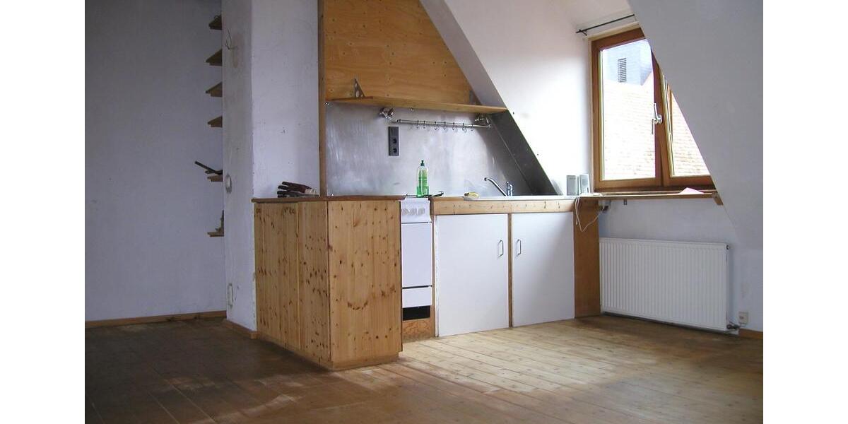 Dachgeschoßwohnung Ipsheim - 4 Zimmer, 105 m&sup2;, 760&euro; | Angebot:26670230