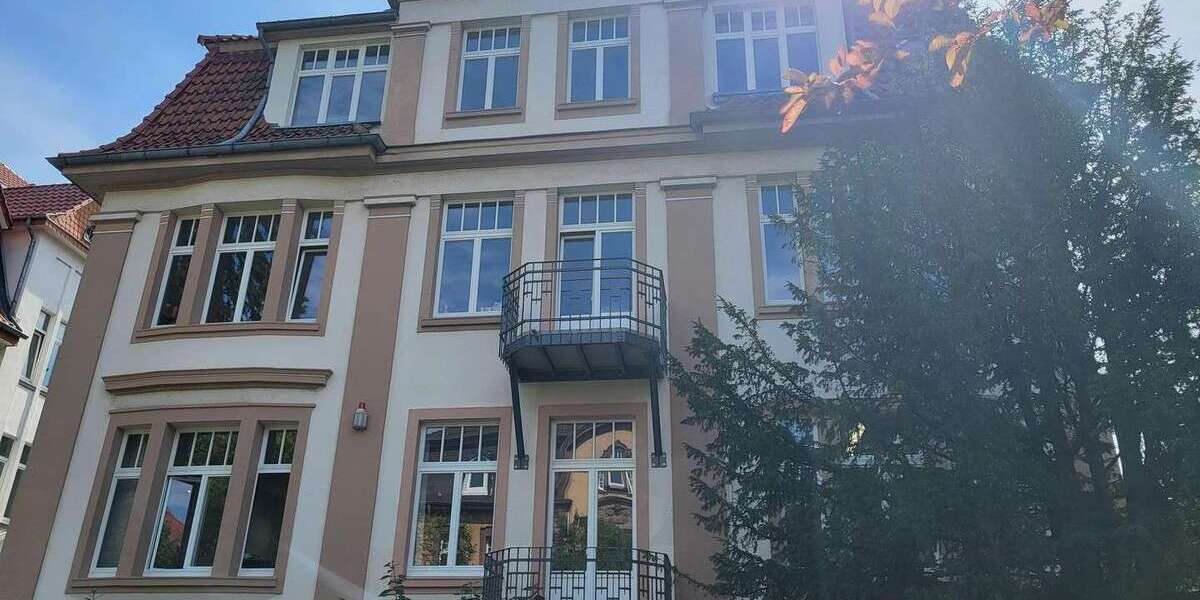 Etagenwohnung Göttingen Innenstadt - 3 Zimmer, 101 m&sup2;, 1.450&euro; | Angebot:26808018