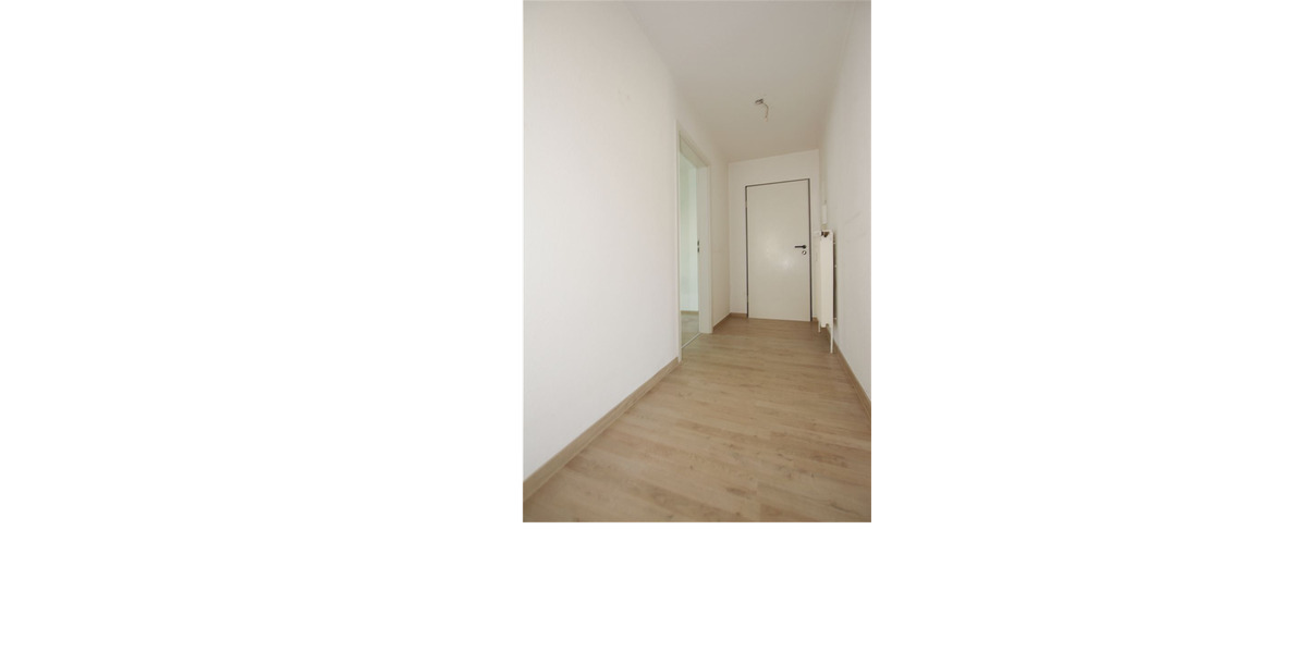 Dachgeschoßwohnung Oschersleben (Bode) - 3 Zimmer, 81 m&sup2;, 650&euro; | Angebot:26052787