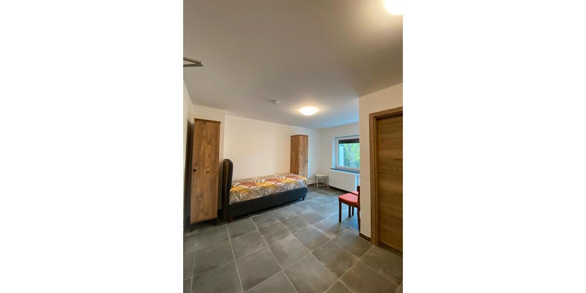 Etagenwohnung Ludwigshafen am Rhein Ludwigshafen-Hemshof - 1 Zimmer, 25 m&sup2;, 750&euro; | Angebot:26536476