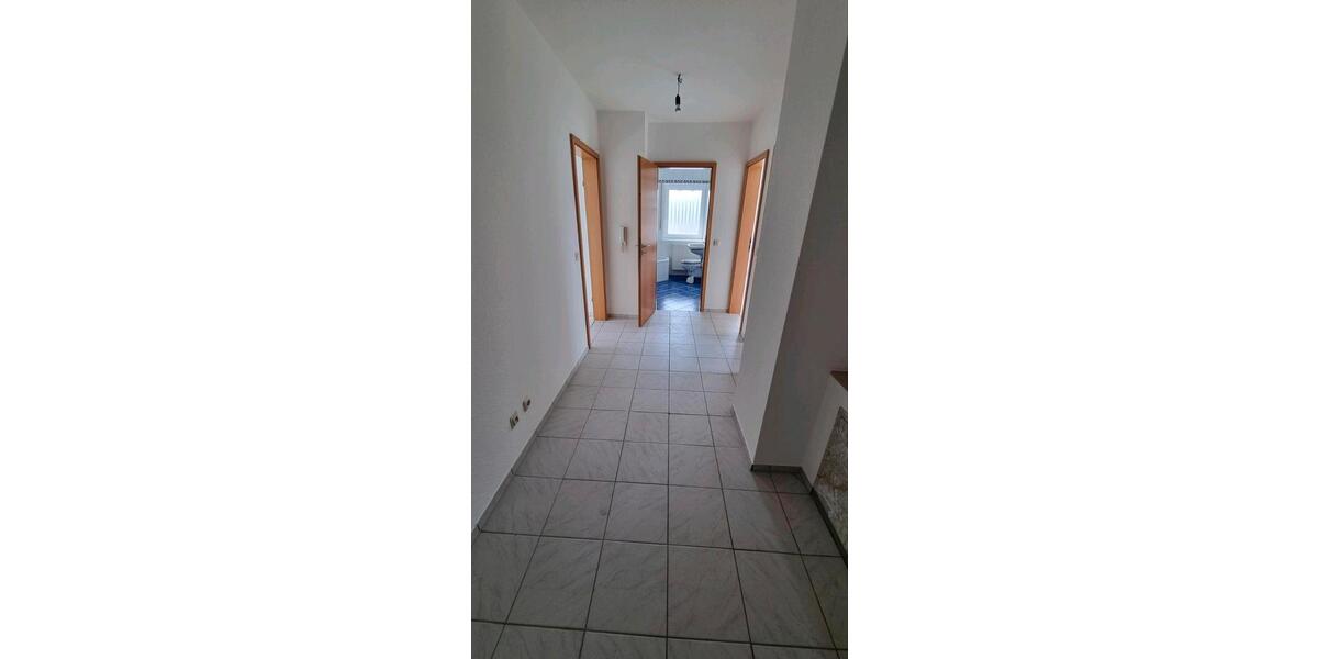 Dachgeschoßwohnung Miltenberg - 3 Zimmer, 62 m&sup2;, 950&euro; | Angebot:26615821