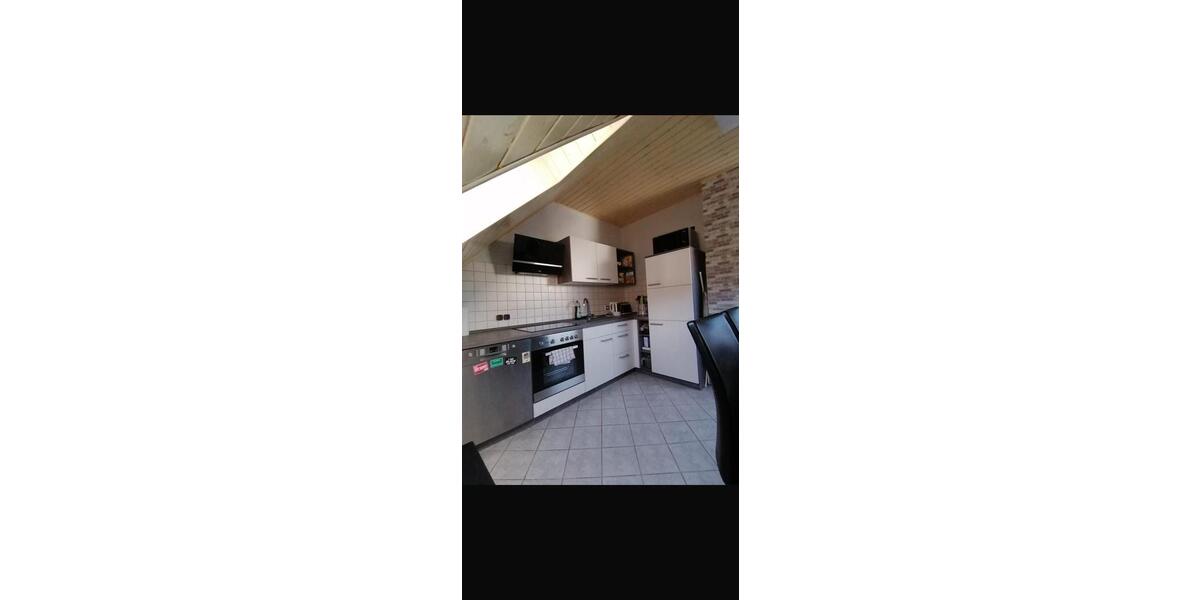 Dachgeschoßwohnung Betzdorf - 3 Zimmer, 90 m&sup2;, 700&euro; | Angebot:26600170