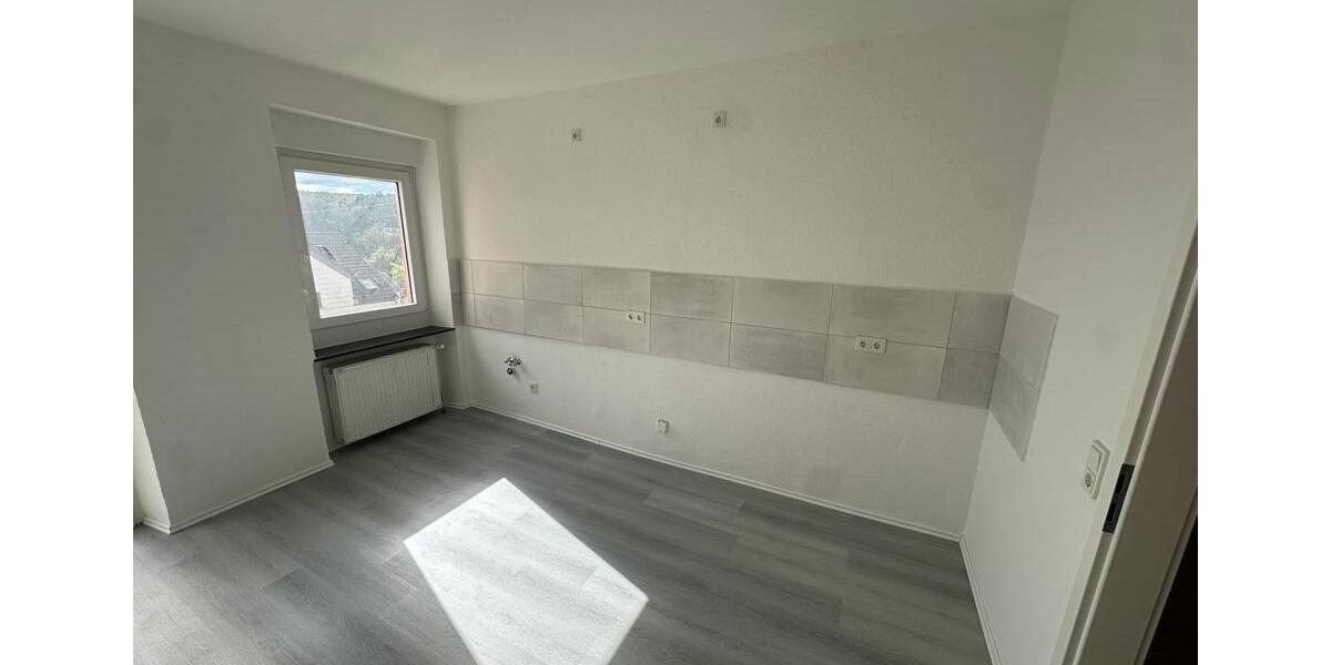 Helle 4ZKB mit Balkon und Garten 4 zimmer