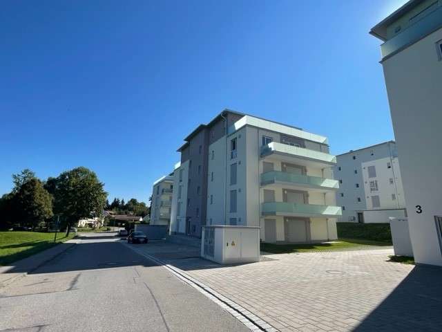 Etagenwohnung Isny Isny - 3 Zimmer, 99 m&sup2;, 1.100&euro; | Angebot:25726033