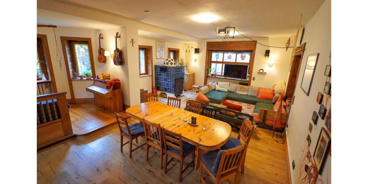 Wohnen auf Zeit Dieblich - 10 Zimmer, 400 m&sup2;, 600&euro; | Angebot:18957990