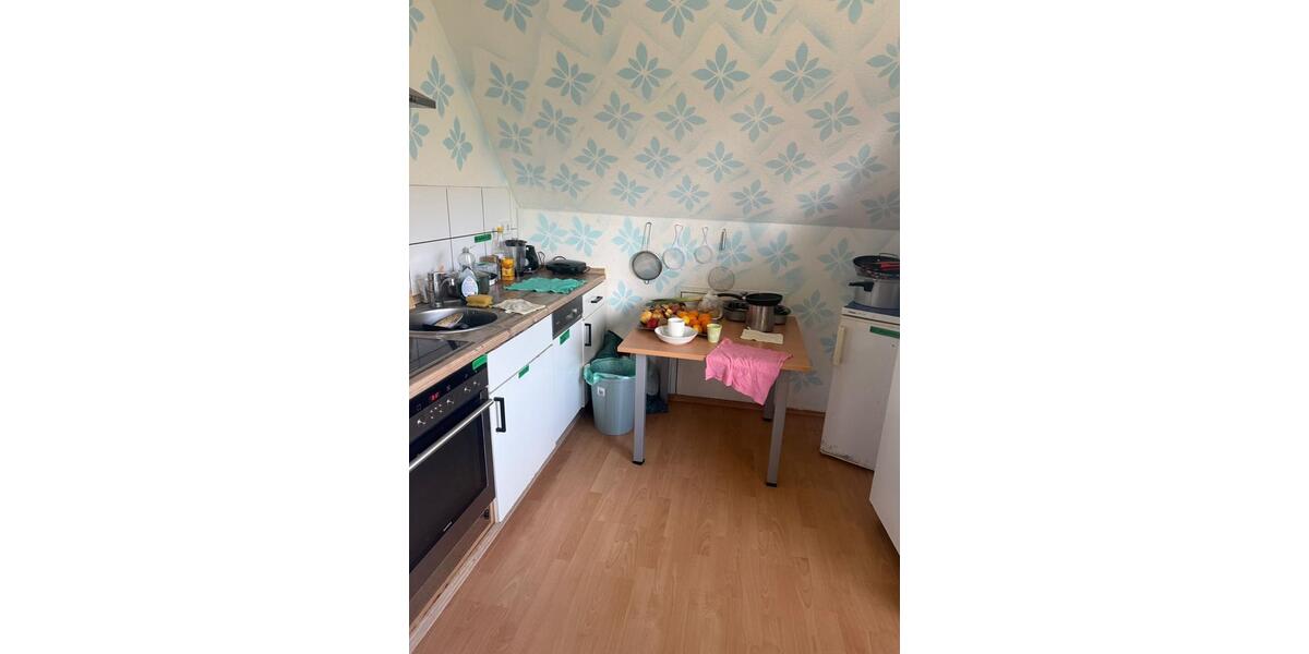 Dachgeschoßwohnung Friedeburg - 3 Zimmer, 80 m&sup2;, 600&euro; | Angebot:26347980