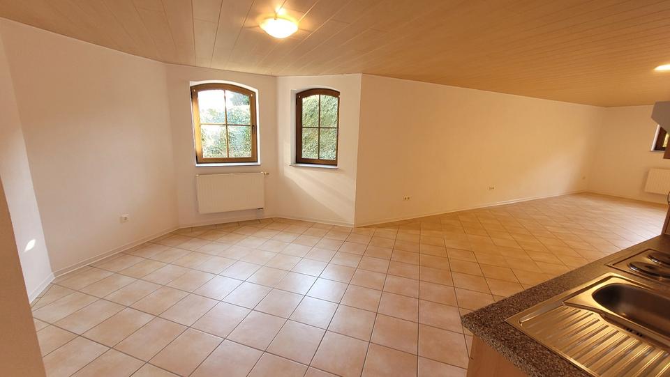 Etagenwohnung Külsheim - 1 Zimmer, 53 m&sup2;, 450&euro; | Angebot:26223609