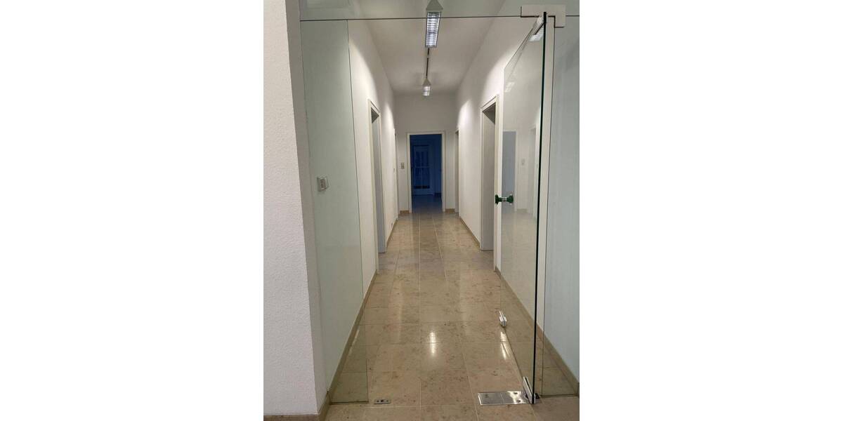 Gewerbeobjekt Köln Marienburg - 3.385&euro; | Angebot:26477312