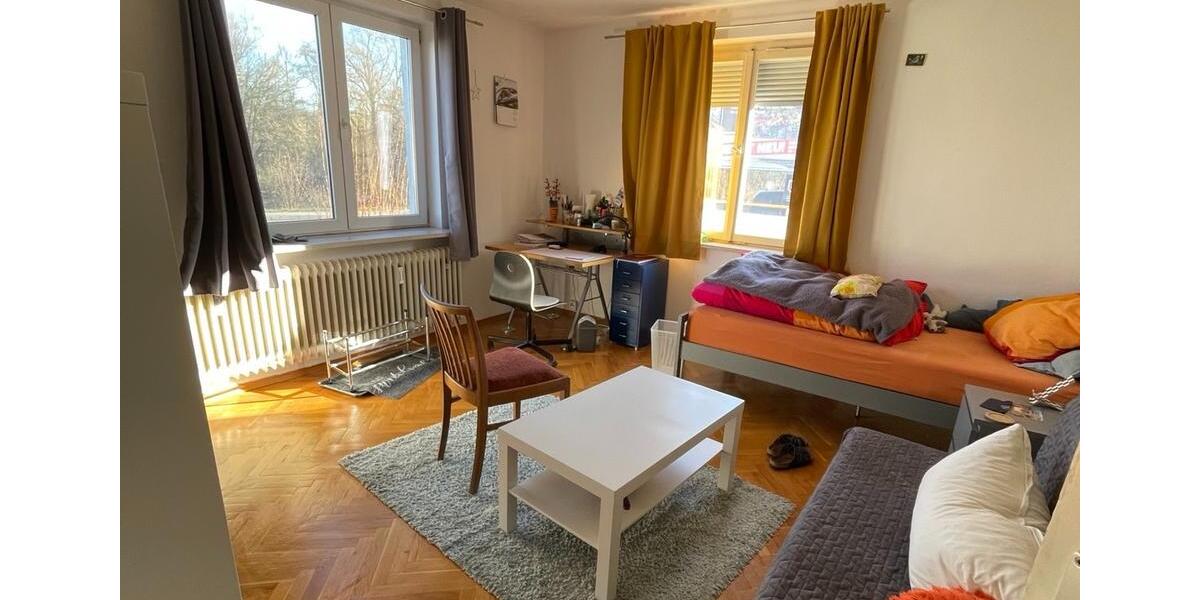 Wohnen auf Zeit Warthausen - 23 Zimmer, 120 m&sup2;, 420&euro; | Angebot:24832343