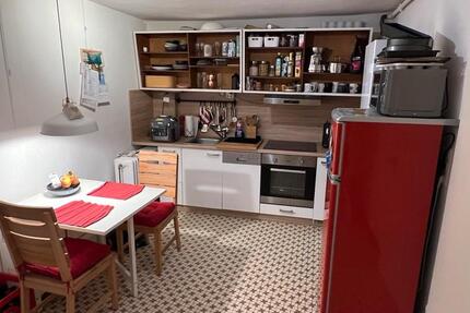 2 Zimmer Wohnung mit Einbauküche 2 zimmer