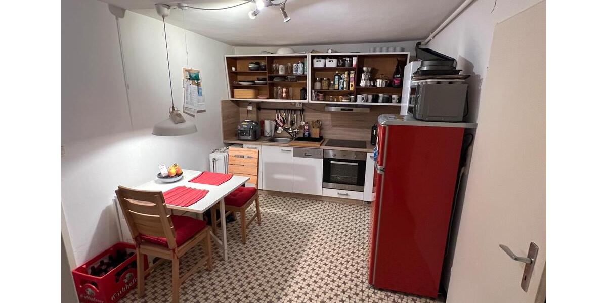 2 Zimmer Wohnung mit Einbauküche 2 zimmer