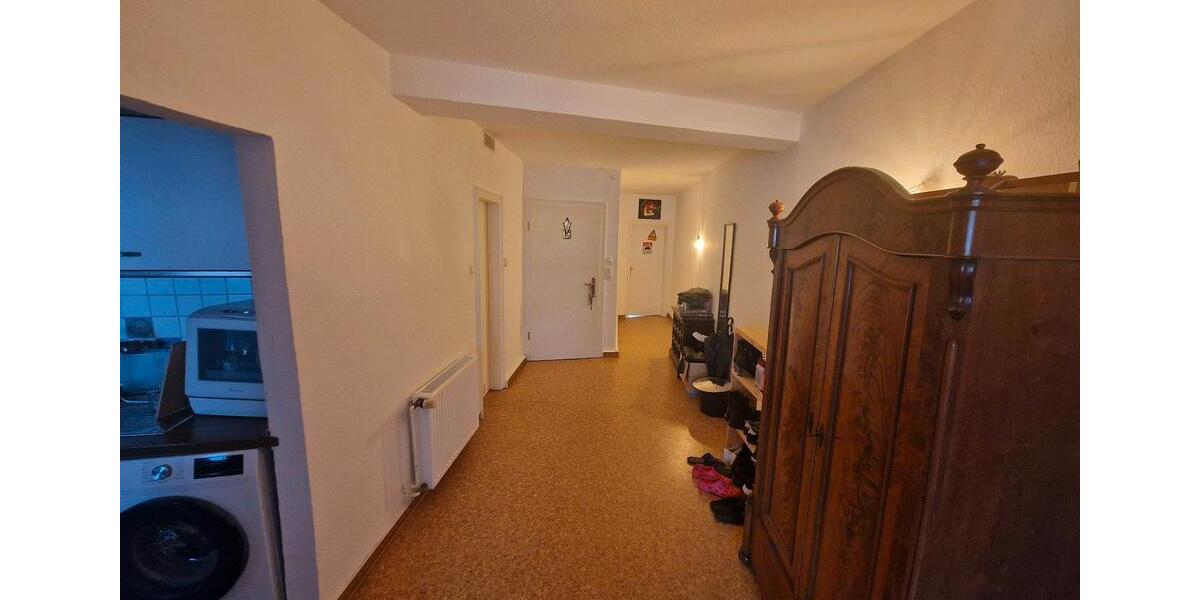 Etagenwohnung Osnabrück - 2 Zimmer, 84 m&sup2;, 950&euro; | Angebot:26565997