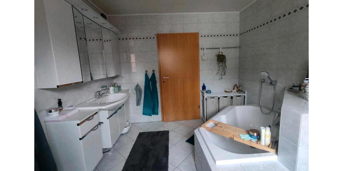 Wohnen auf Zeit Sulzbach-Rosenberg Rosenberg - 3 Zimmer, 114 m&sup2;, 500&euro; | Angebot:26228926