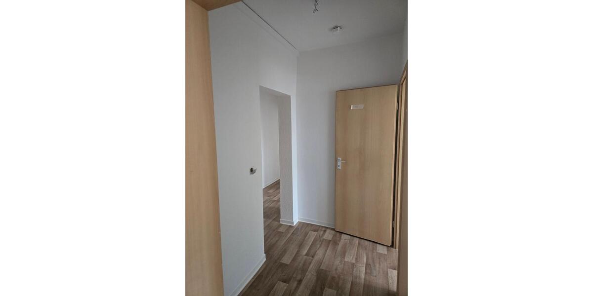 Frisch renovierte 4 -Raumwohnung mit Balkon + Aufzug + Tageslichtbad 4 zimmer