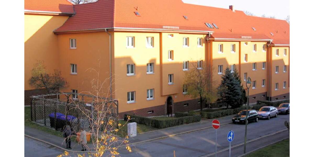 Etagenwohnung Altenburg Südost - 2 Zimmer, 55 m&sup2;, 380&euro; | Angebot:27055005