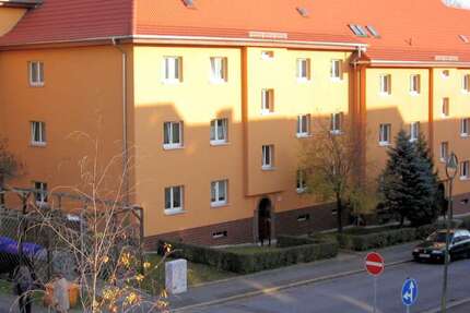 Wohnung Altenburg Südost - 2 Zimmer, 55 m&sup2;, 380&euro; | Angebot:27055005