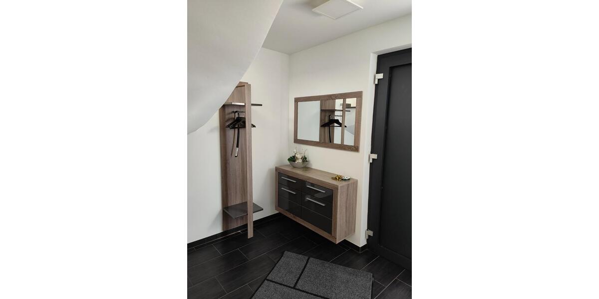 Einfamilienhaus Bergkamen - 5 Zimmer, 135 m&sup2;, 3.000&euro; | Angebot:23632107