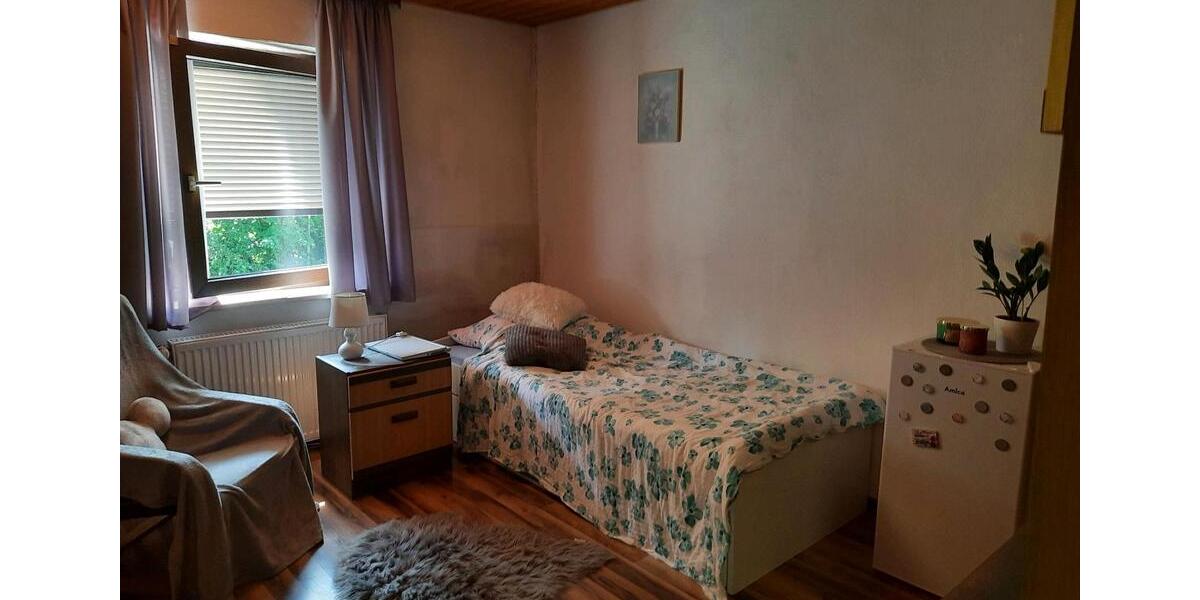 Wohnen auf Zeit Moosthenning - 1 Zimmer, 16 m&sup2;, 410&euro; | Angebot:24791028