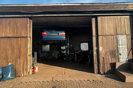 KFZ Werkstatt zu Vermieten ca. 90 qm 15qm Büro WC 5-Stellplätze zimmer