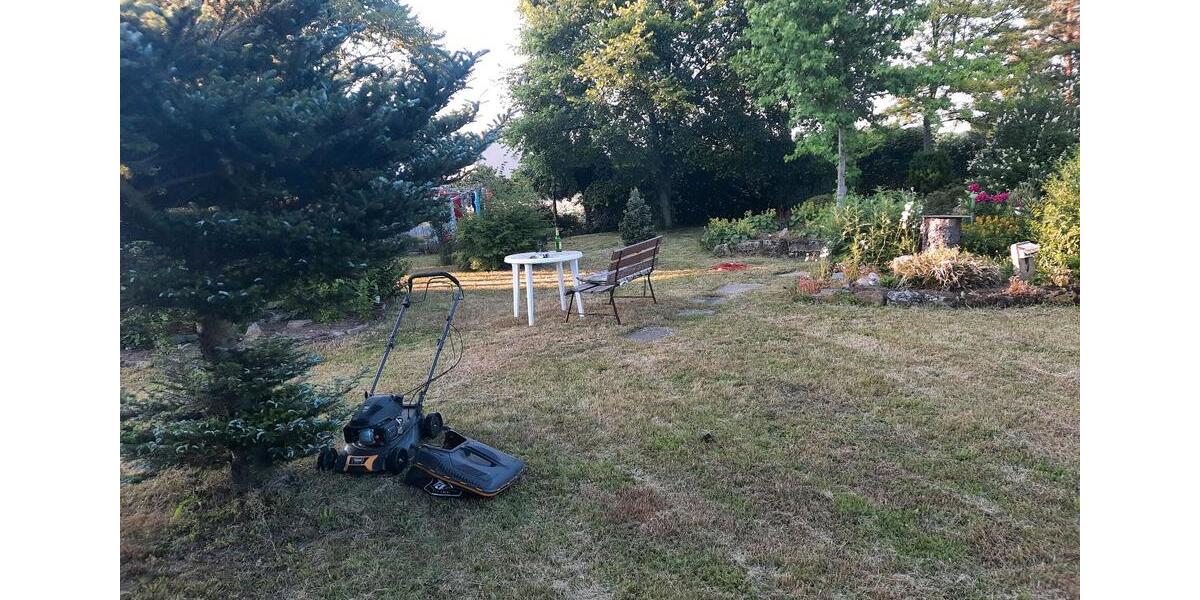 Doppelhaushälfte Haselbachtal - 12 Zimmer, 160 m&sup2;, 1.050&euro; | Angebot:22972489