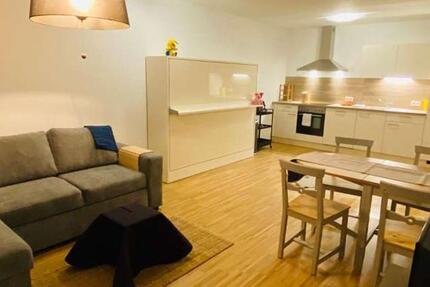 Moderne frisch Sanierte und Renovierte WG in Heidelberg 2 zimmer