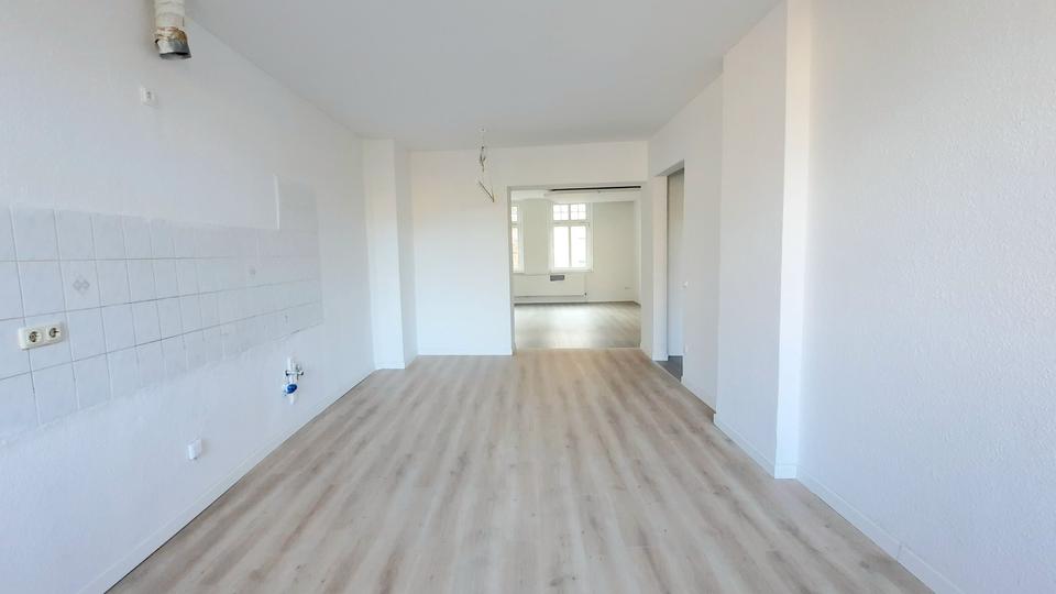 Etagenwohnung Aschersleben - 5 Zimmer, 156 m&sup2;, 900&euro; | Angebot:24711761