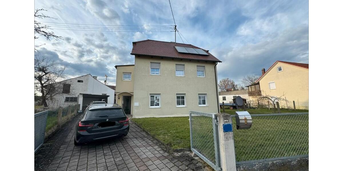 Einfamilienhaus Schrobenhausen - 7 Zimmer, 147 m&sup2;, 1.470&euro; | Angebot:26048188