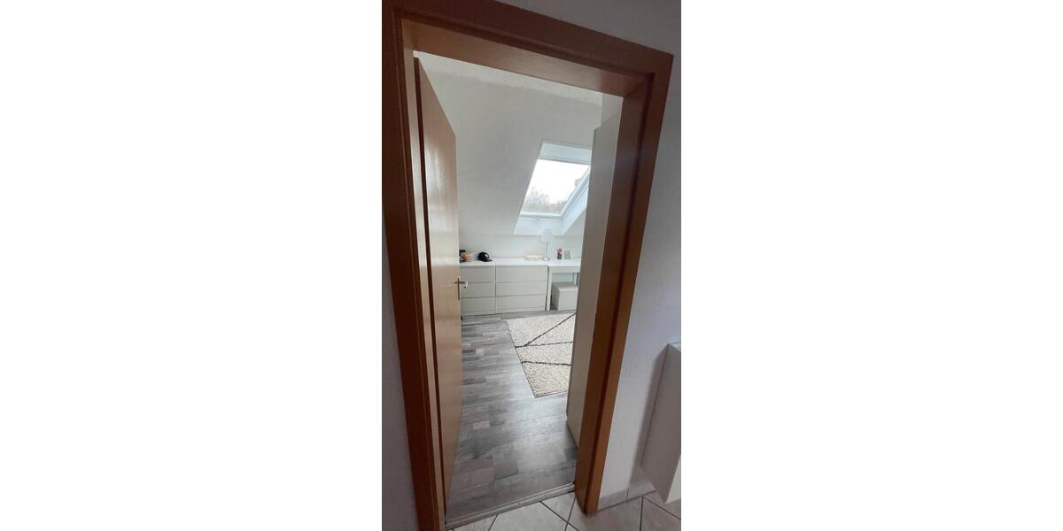 Dachgeschoßwohnung Giengen an der Brenz - 3 Zimmer, 80 m&sup2;, 950&euro; | Angebot:26286481