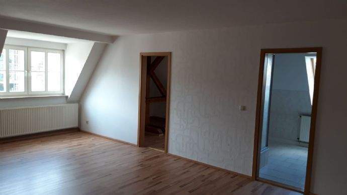 Etagenwohnung Leisnig - 4 Zimmer, 86 m&sup2;, 447&euro; | Angebot:25690651