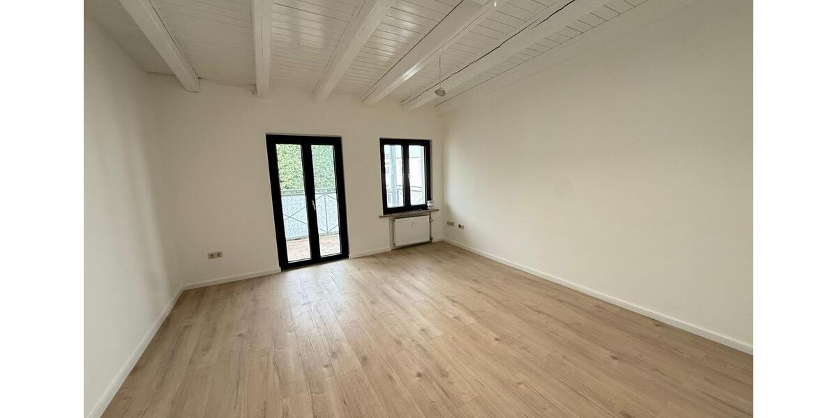 Dachgeschoßwohnung Magdeburg Nordwest - 3 Zimmer, 107 m&sup2;, 965&euro; | Angebot:25751586