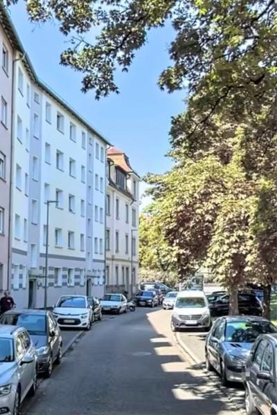 2-Zimmer-Wohnung am Fliederplatz zimmer