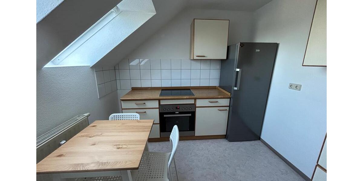 Wohnen auf Zeit Pöhl - 2 Zimmer, 45 m&sup2;, 20&euro; | Angebot:26095236