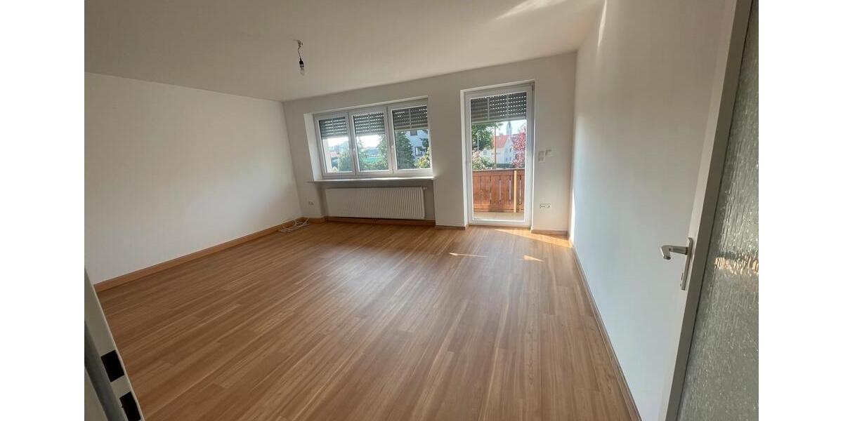 Etagenwohnung Friedberg - 4 Zimmer, 110 m&sup2;, 1.350&euro; | Angebot:26618007