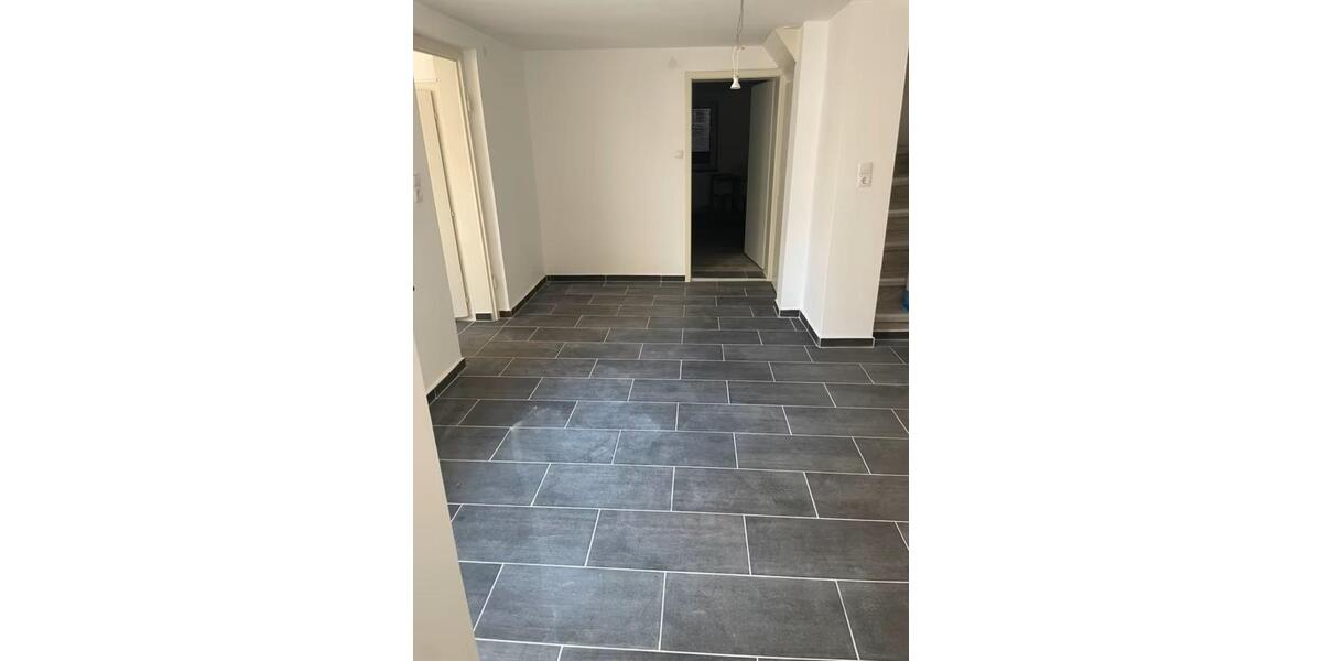 Einfamilienhaus Hofgeismar - 5 Zimmer, 140 m&sup2;, 1.300&euro; | Angebot:24693198