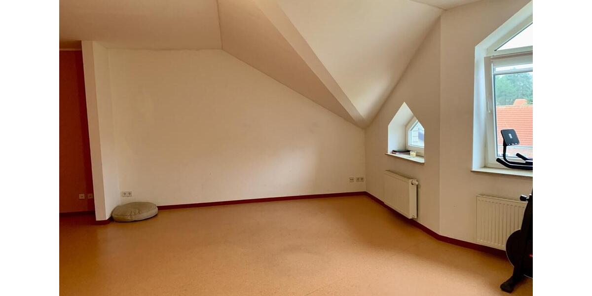 Etagenwohnung Sande - 2 Zimmer, 58 m&sup2;, 650&euro; | Angebot:24565122