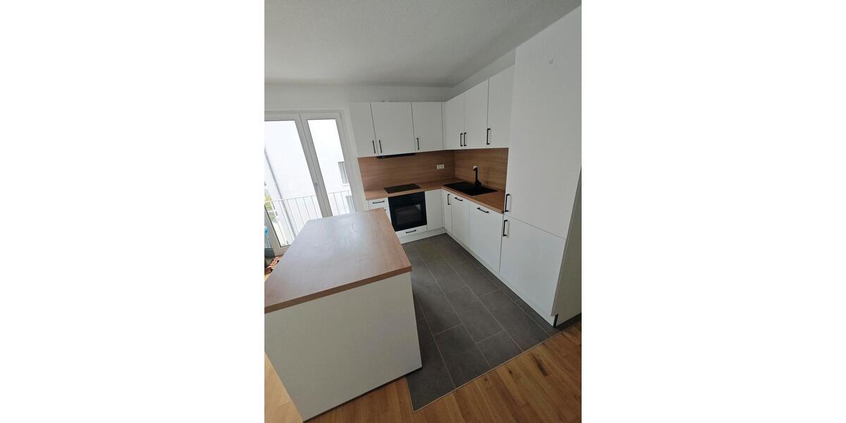 Etagenwohnung Ludwigsburg - 3 Zimmer, 69 m&sup2;, 1.422&euro; | Angebot:26633806