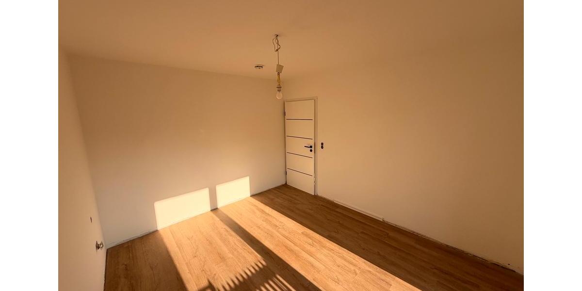 Etagenwohnung Eisenberg (Pfalz) - 3 Zimmer, 60 m&sup2;, 780&euro; | Angebot:25655458