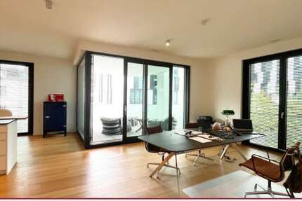 Wohnung Baden-Baden Baden - 2 Zimmer, 98 m&sup2;, 1.464&euro; | Angebot:27071176