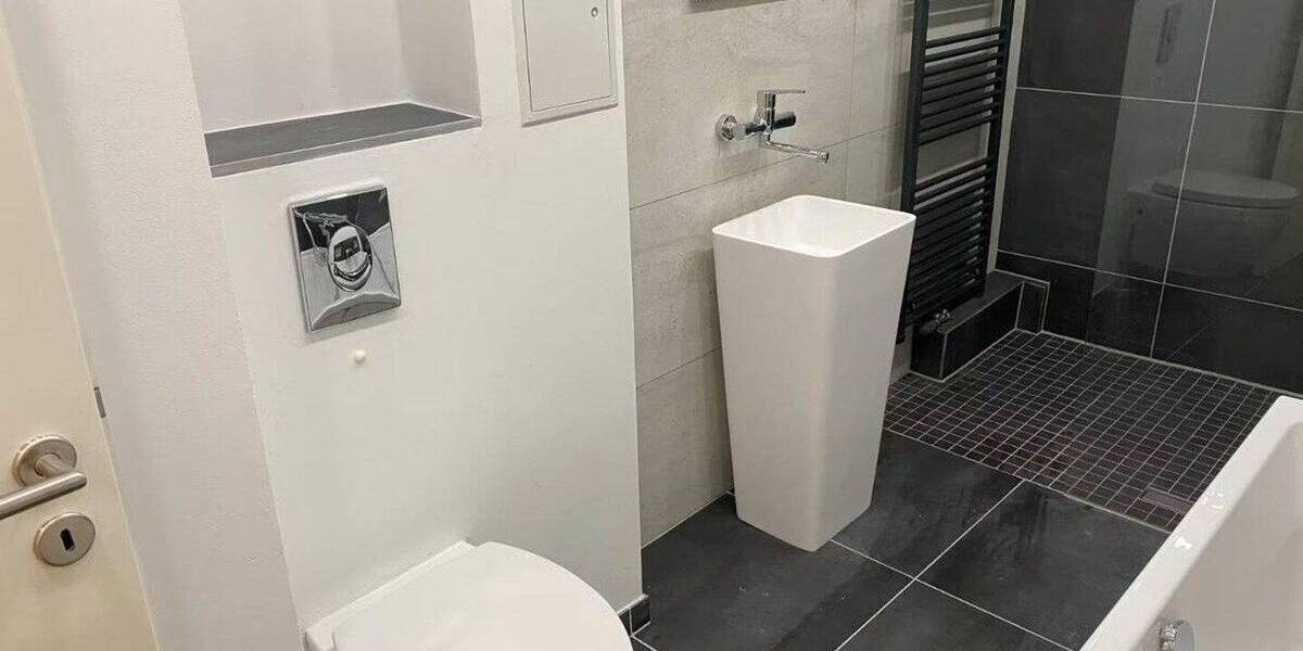 Etagenwohnung Karlsruhe Südweststadt - 2 Zimmer, 75 m&sup2;, 1.200&euro; | Angebot:26818378