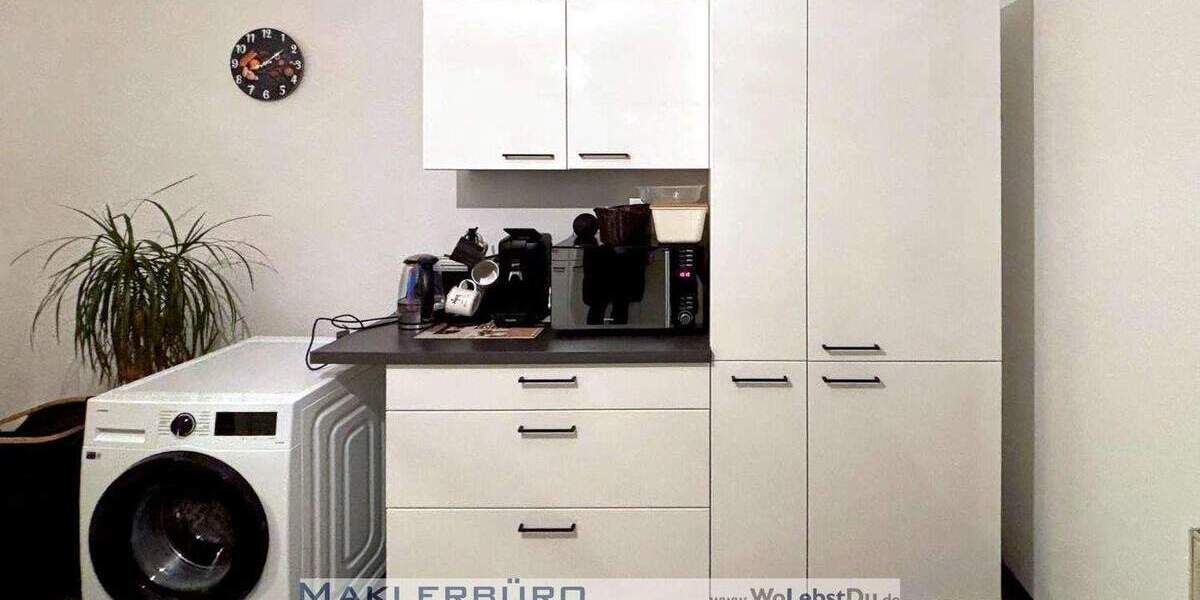 Etagenwohnung Greiz - 3 Zimmer, 82 m&sup2;, 599&euro; | Angebot:25678434