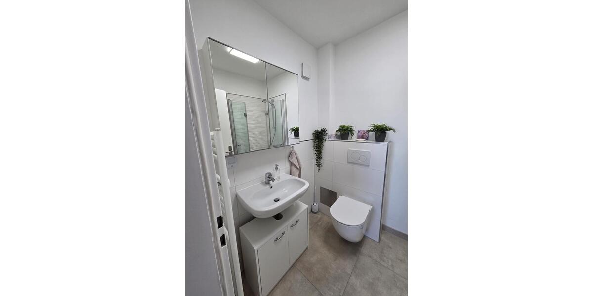 Etagenwohnung Oldenburg Eversten - 1 Zimmer, 33 m&sup2;, 490&euro; | Angebot:26656896