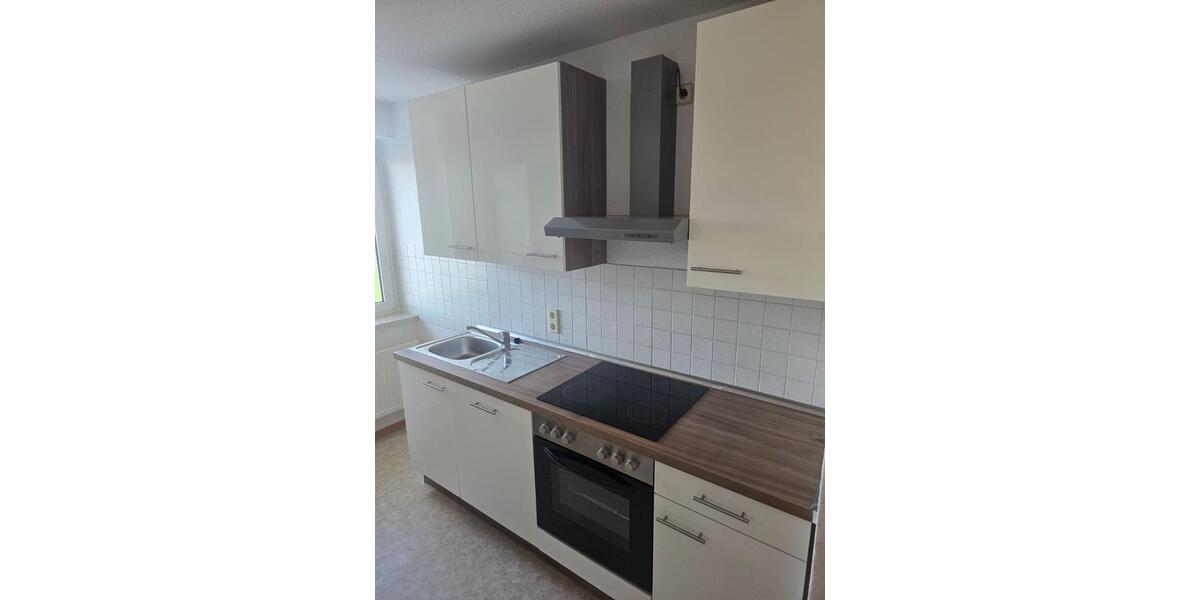 Etagenwohnung Hainichen - 3 Zimmer, 59 m&sup2;, 294&euro; | Angebot:25835508