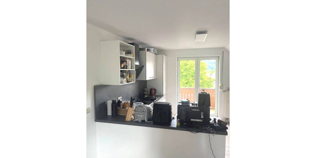 Etagenwohnung Gornsdorf - 2 Zimmer, 63 m&sup2;, 450&euro; | Angebot:26786868