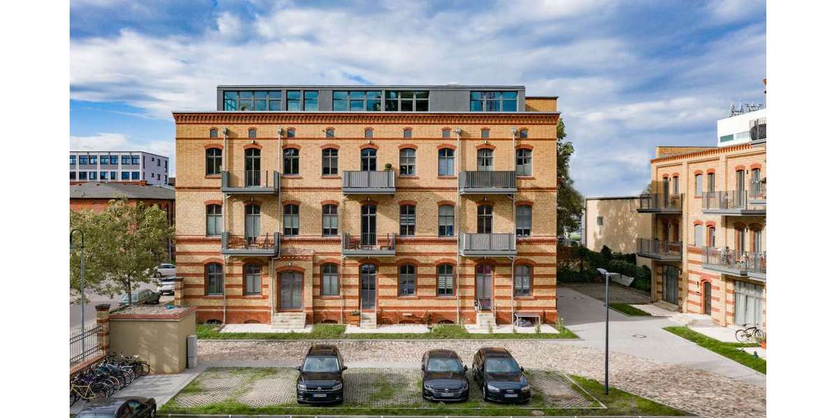 Etagenwohnung Magdeburg Altstadt - 3 Zimmer, 91 m&sup2;, 818&euro; | Angebot:26796996