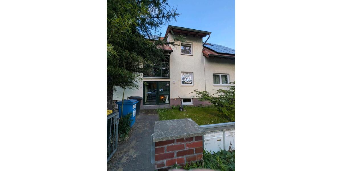 Wohnen auf Zeit Berlin Marzahn-Hellersdorf - 6 Zimmer, 20 m&sup2;, 400&euro; | Angebot:26688196