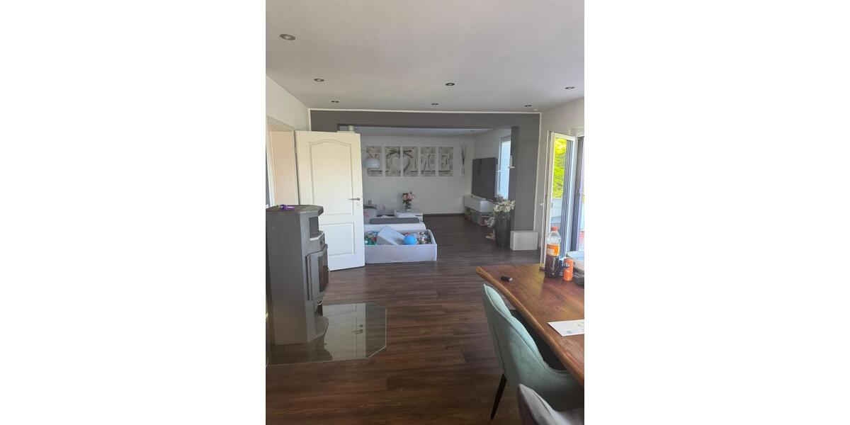 Einfamilienhaus Bad Oeynhausen Dehme - 5 Zimmer, 137 m&sup2;, 1.500&euro; | Angebot:26635011