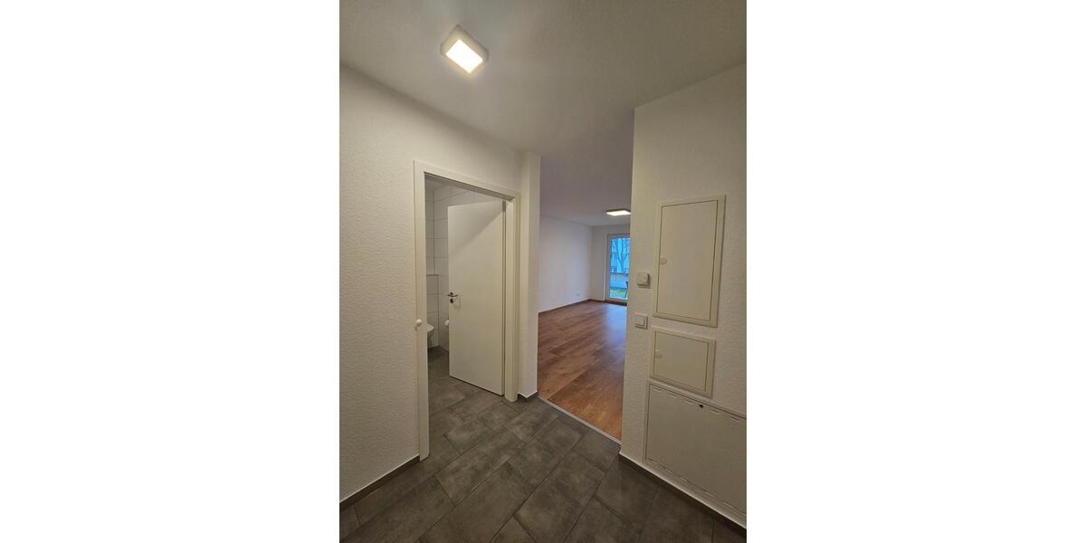 Hochparterre Steinbach (Taunus) - 2 Zimmer, 67 m&sup2;, 1.200&euro; | Angebot:24730504