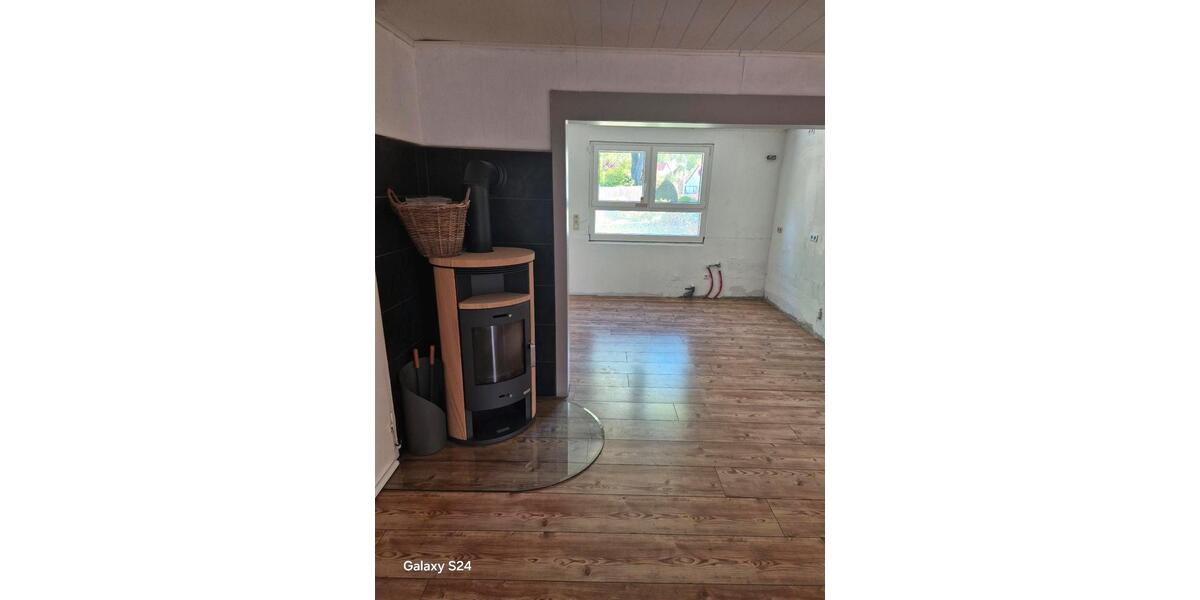 Erdgeschoßwohnung Bovenden - 4 Zimmer, 120 m&sup2;, 1.600&euro; | Angebot:26380865