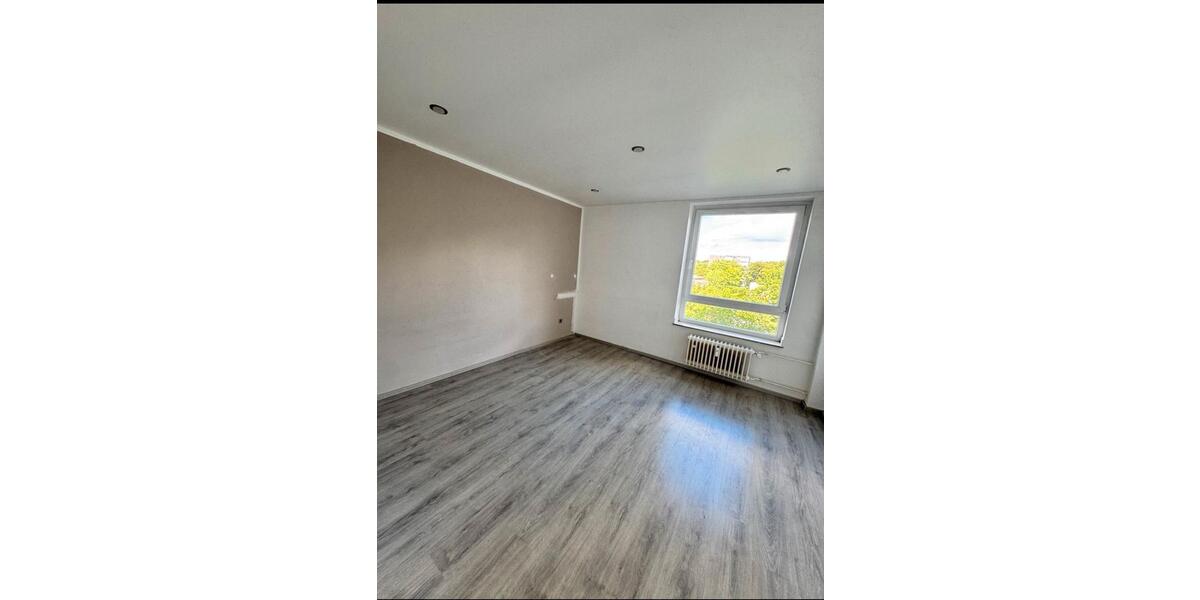 Etagenwohnung Düsseldorf Stadtbezirk 10 - 3 Zimmer, 73 m&sup2;, 1.420&euro; | Angebot:24623780